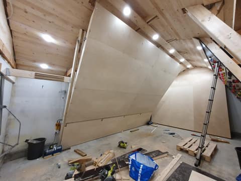 Main wall set up
